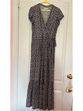 💜 Max Studio Floral Wrap Maxi Dress - Black with Pink